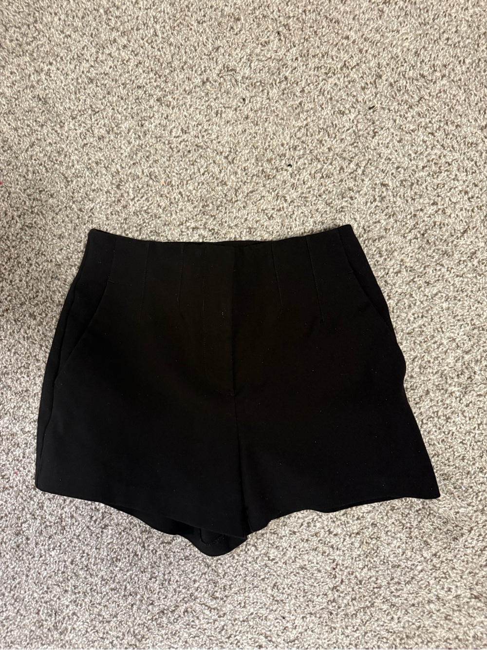 Dynamite Ultra High Rise Shorts - Picture 2 of 3
